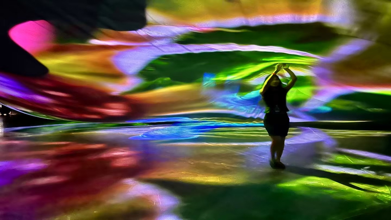 Swiss_Artist_Pipilotti_Rist_Transforms_Beijing_s_UCCA_into_Dreamlike_Universe_poster - Khabar Asia Swiss_Artist_Pipilotti_Rist_Transforms_Beijing_s_UCCA_into_Dreamlike_Universe video poster