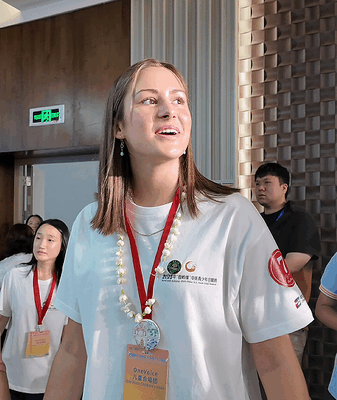 US-China Youth Choirs Harmonize for Cross-Pacific Peace US_China_Youth_Choirs_Harmonize_for_Cross_Pacific_Peace video poster