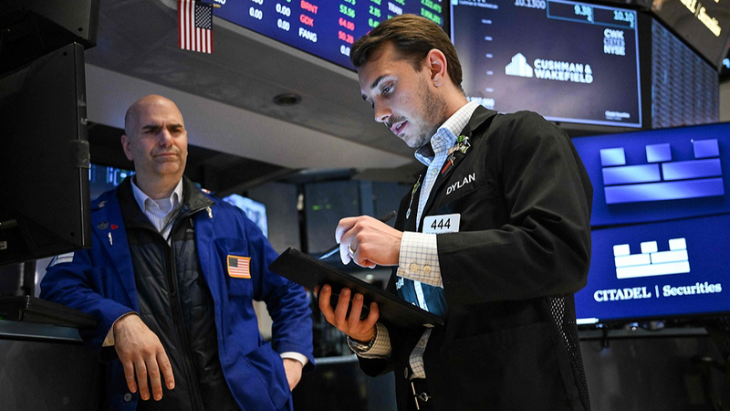 US_Stocks_Mixed_as_Earnings__Trade_Moves_Shape_Markets - Khabar Asia US_Stocks_Mixed_as_Earnings__Trade_Moves_Shape_Markets