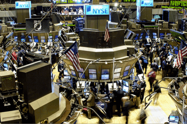 US Stocks Mixed as Tech Gains Offset Trade Deal Jitters US_Stocks_Mixed_as_Tech_Gains_Offset_Trade_Deal_Jitters