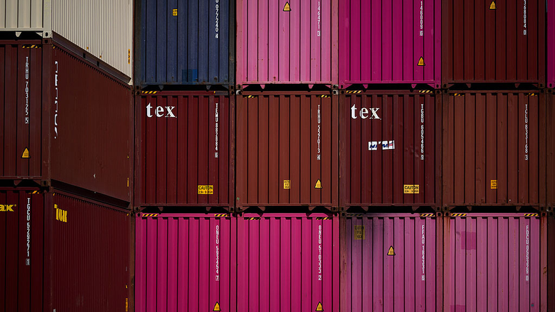 US Tariff Delays Fuel Economic Uncertainty, Impact Global Markets US_Tariff_Delays_Fuel_Economic_Uncertainty__Impact_Global_Markets