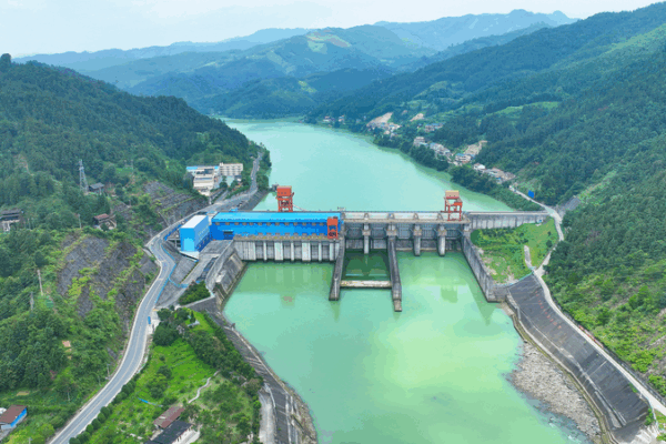 China’s ‘Two Mountains’ Theory Gains Global Traction in Green Push China’s 'Two Mountains' Theory Gains Global Traction in Green Push