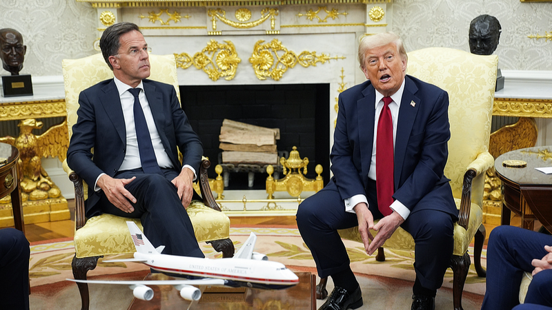 U_S__Ramps_Up_Ukraine_Military_Aid__Threatens_Tariffs_on_Russia - Khabar Asia U_S__Ramps_Up_Ukraine_Military_Aid__Threatens_Tariffs_on_Russia