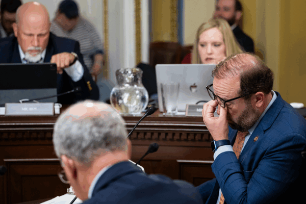 U.S. Senate Passes Major Tax Bill: Implications for Asia’s Economy U_S__Senate_Passes_Major_Tax_Bill__Implications_for_Asia_s_Economy