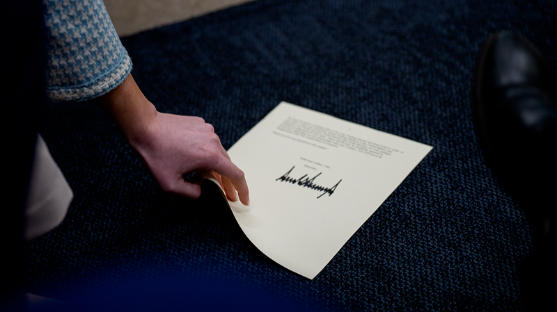 U_S__Tariff_Threats_Rattle_Global_Markets_as_Trade_Talks_Stall - Khabar Asia U_S__Tariff_Threats_Rattle_Global_Markets_as_Trade_Talks_Stall