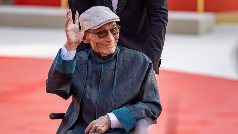 Xi_Jinping_Praises_92_Year_Old_Actor_You_Benchang_s_CPC_Membership - Khabar Asia Xi_Jinping_Praises_92_Year_Old_Actor_You_Benchang_s_CPC_Membership