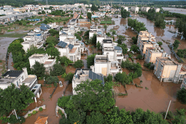 Xi Urges Full Mobilization to Protect Lives Amid China Flood Crisis Xi_Urges_Full_Mobilization_to_Protect_Lives_Amid_China_Flood_Crisis