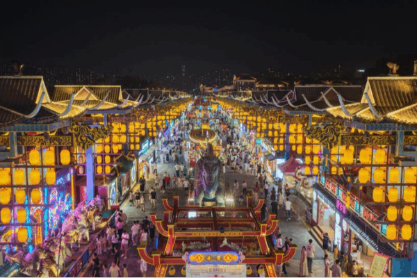 Nanning’s Night Lights Up Guangxi with Tang Dynasty Charm Nanning’s Night Lights Up Guangxi with Tang Dynasty Charm video poster