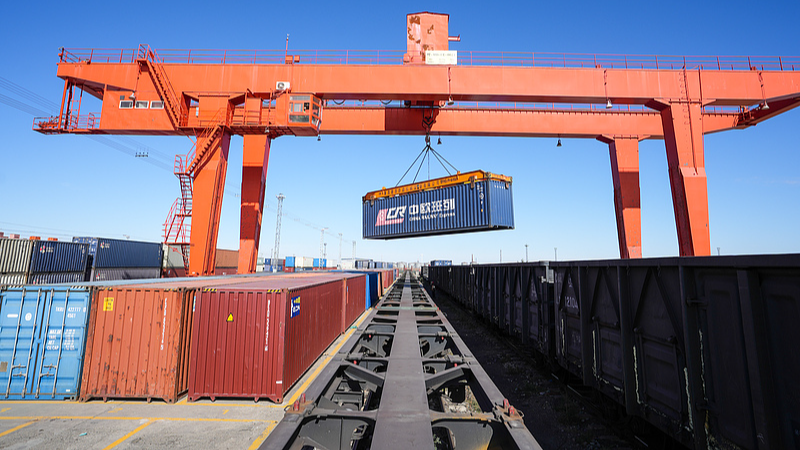 China_Europe_Freight_Trains_Surpass_20_000_Trips_via_Erenhot_Port