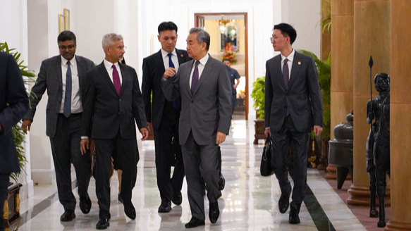 China-India Talks Yield 10 Key Agreements to Strengthen Ties China_India_Talks_Yield_10_Key_Agreements_to_Strengthen_Ties