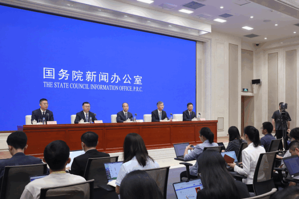 China Touts Socialist Democracy Gains in Five-Year Progress Report China_Touts_Socialist_Democracy_Gains_in_Five_Year_Progress_Report