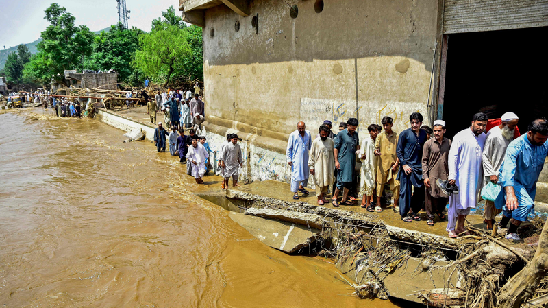 Deadly_Floods_Devastate_NW_Pakistan__Over_340_Lives_Lost_in_48_Hours - Khabar Asia Deadly_Floods_Devastate_NW_Pakistan__Over_340_Lives_Lost_in_48_Hours