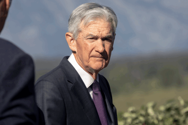 Fed_Holds_Firm_at_Jackson_Hole_as_Tariffs_Ripple_Through_US_Economy