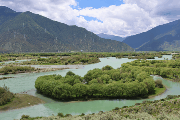 Global Poll: China’s ‘Two Mountains’ Concept Gains Strong International Backing Global_Poll__China_s__Two_Mountains__Concept_Gains_Strong_International_Backing