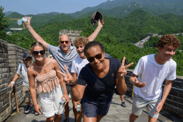 Great_Wall_Sees_Surge_in_Global_Visitors_Amid_Summer_Tourism_Boom - Khabar Asia Great_Wall_Sees_Surge_in_Global_Visitors_Amid_Summer_Tourism_Boom