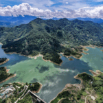 Hainan_s_Wuzhishan_Reservoir_Shines_as_Summer_Ecological_Gem