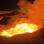 Hawaii_s_Mount_Kilauea_Erupts__Lava_Fountains_Light_Up_Sky video poster