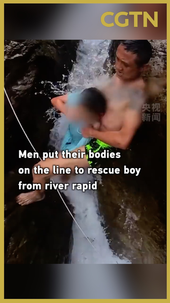 Heroic_River_Rescue_in_China_as_Men_Brave_Rapids_to_Save_Boy_poster - Khabar Asia Heroic_River_Rescue_in_China_as_Men_Brave_Rapids_to_Save_Boy video poster