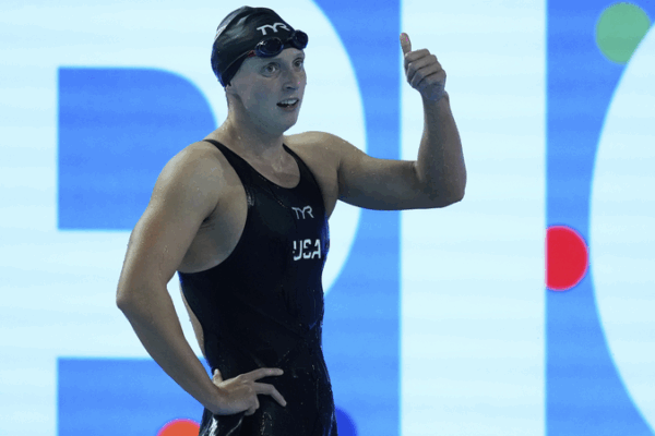 Ledecky Claims Historic 7th 800m Title as U.S. Dominates World Aquatics Day Ledecky_Claims_Historic_7th_800m_Title_as_U_S__Dominates_World_Aquatics_Day