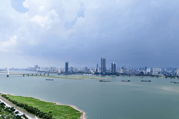 Live: Explore Nanchang’s Qiushui Square Skyline in Jiangxi Live__Explore_Nanchang_s_Qiushui_Square_Skyline_in_Jiangxi video poster