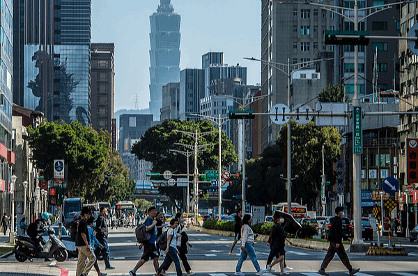 Mainland Spokesperson: Taiwan DPP’s ‘Information Cocoon’ Crumbles as Cross-Strait Exchanges Grow Mainland_Spokesperson__Taiwan_DPP_s__Information_Cocoon__Crumbles_as_Cross_Strait_Exchanges_Grow