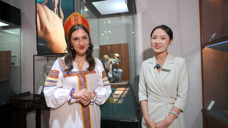 Russian Visitor Explores Tianjin’s Clay Figure Zhang Legacy Russian Visitor Explores Tianjin’s Clay Figure Zhang Legacy video poster