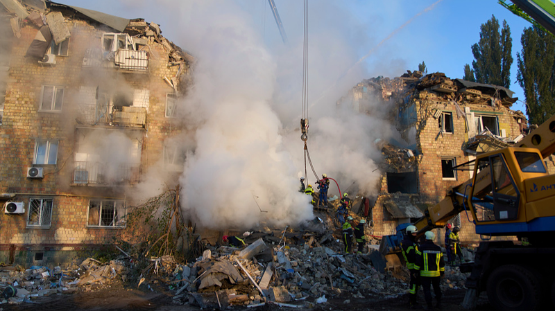 Russia_Launches_Major_Strikes_on_Ukraine__Civilian_Casualties_Reported