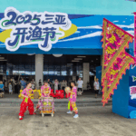 Sansha_Fishermen_Set_Sail_as_South_China_Sea_Ban_Lifts__Eye_Record_Hauls video poster