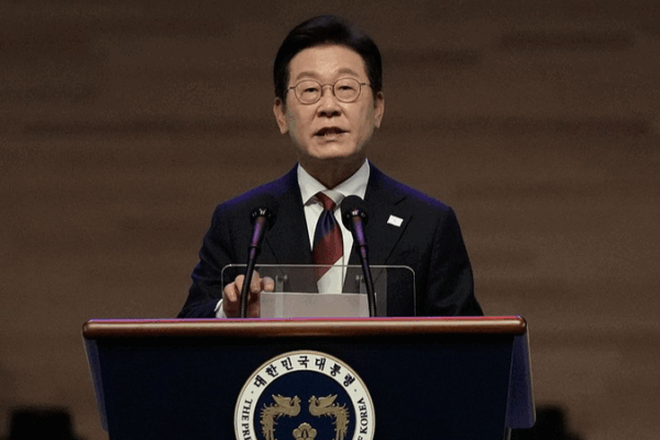 South Korea Shifts Stance on DPRK Relations, Rejects Unification by Absorption South_Korea_Shifts_Stance_on_DPRK_Relations__Rejects_Unification_by_Absorption