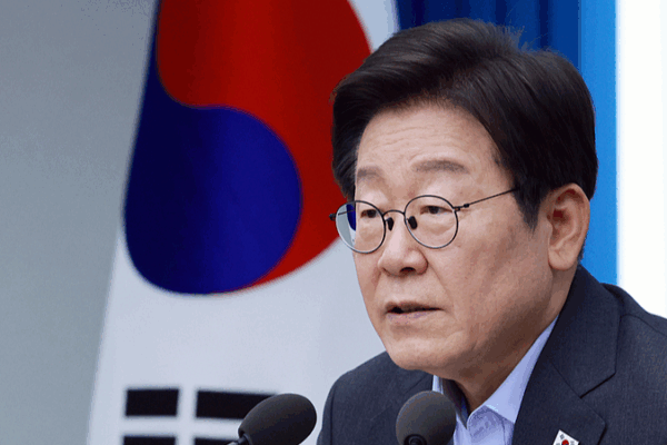 South Korea’s Lee to Meet Japan’s Ishiba, US’s Trump in Diplomatic Push South_Korea_s_Lee_to_Meet_Japan_s_Ishiba__US_s_Trump_in_Diplomatic_Push