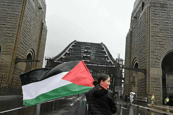 Sydney Harbour Bridge Sees Massive Pro-Palestine March Amid Gaza Crisis Sydney_Harbour_Bridge_Sees_Massive_Pro_Palestine_March_Amid_Gaza_Crisis