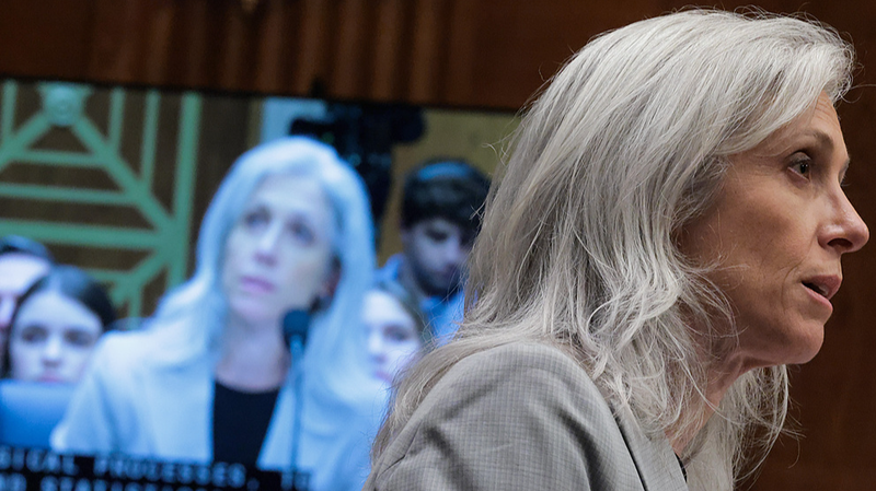 US_CDC_Director_Fired_Amid_Vaccine_Policy_Controversy