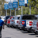 US_Tariffs_Squeeze_Automakers__Price_Hikes_Loom - Khabar Asia US_Tariffs_Squeeze_Automakers__Price_Hikes_Loom