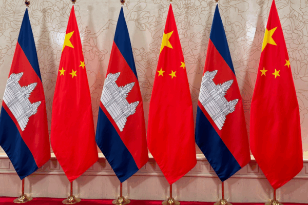 Xi_Jinping__Cambodian_PM_Strengthen_Ties_in_Tianjin_Meeting - Khabar Asia Xi_Jinping__Cambodian_PM_Strengthen_Ties_in_Tianjin_Meeting