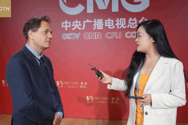 French Producer Ron Dyens on Storytelling’s Power to Unite Cultures video poster