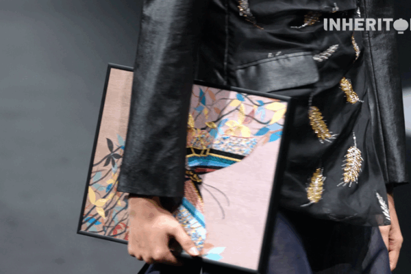 AI Revives Ancient Miao Embroidery with Modern Innovation AI_Revives_Ancient_Miao_Embroidery_with_Modern_Innovation