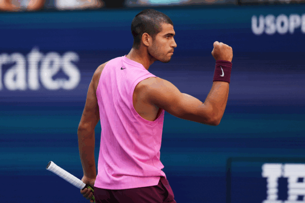 Alcaraz Charges Into US Open Quarter-Finals; Krejcikova Stages Thrilling Escape Alcaraz_Charges_Into_US_Open_Quarter_Finals__Krejcikova_Stages_Thrilling_Escape