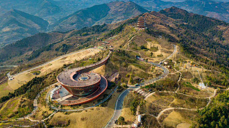 Chengdu_s_Longquan_Mountains__Urban_Oasis_Blends_Nature_and_City_Life_poster-1 - Khabar Asia Chengdu_s_Longquan_Mountains__Urban_Oasis_Blends_Nature_and_City_Life video poster