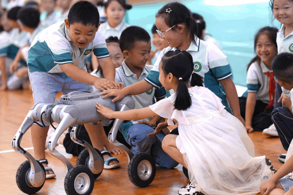 China Launches First National Science Popularization Month China_Launches_First_National_Science_Popularization_Month