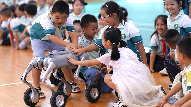 China_Launches_First_National_Science_Popularization_Month