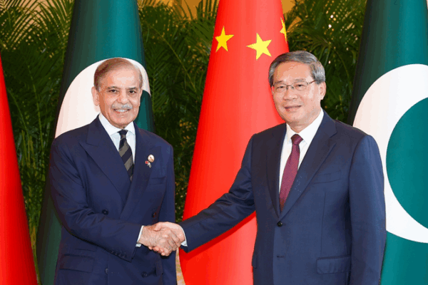China, Pakistan Strengthen Ties with New Economic, Security Pacts China__Pakistan_Strengthen_Ties_with_New_Economic__Security_Pacts