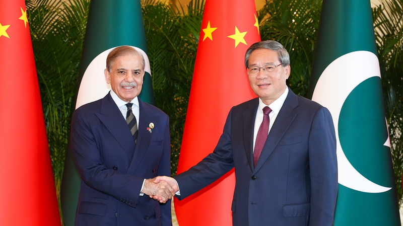 China__Pakistan_Strengthen_Ties_with_New_Economic__Security_Pacts