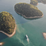 Discover_Lushan_s_West_Sea__A_Serene_Escape_in_Jiangxi video poster