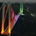 Guizhou_s_Huajiang_Canyon_Bridge_Sets_World_Record_with_Stunning_Night_Display - Khabar Asia Guizhou_s_Huajiang_Canyon_Bridge_Sets_World_Record_with_Stunning_Night_Display