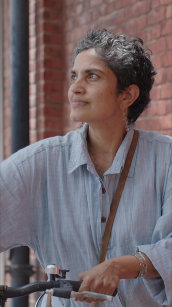 Indian_Artist_Finds_Home_in_China_s_Porcelain_Capital_poster - Khabar Asia Indian_Artist_Finds_Home_in_China_s_Porcelain_Capital video poster