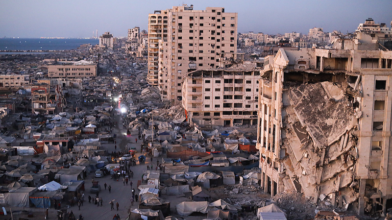 Israeli_Forces_Escalate_Gaza_Offensive_Amid_Rising_Civilian_Toll