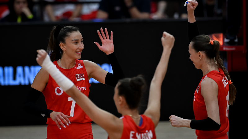 Türkiye Makes History with First-Ever FIVB Semifinal Berth Türkiye Makes History with First-Ever FIVB Semifinal Berth