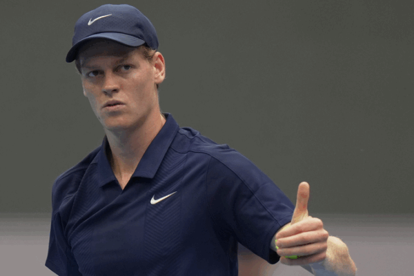 Sinner Battles Through China Open, Alcaraz Advances in Tokyo Clash Sinner_Battles_Through_China_Open__Alcaraz_Advances_in_Tokyo_Clash
