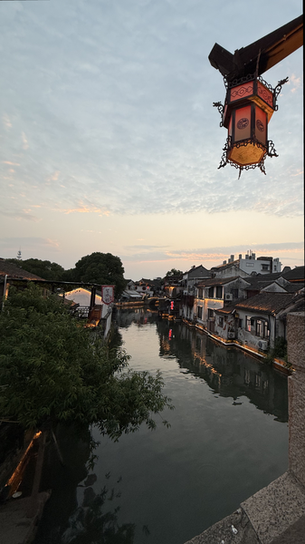Tongli_Ancient_Town__A_Serene_Escape_at_Dusk_poster - Khabar Asia Tongli_Ancient_Town__A_Serene_Escape_at_Dusk video poster