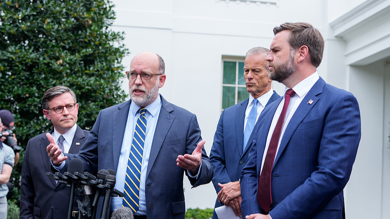 U_S__Government_Shutdown_Looms_as_Parties_Clash_Over_Healthcare_Funding - Khabar Asia U_S__Government_Shutdown_Looms_as_Parties_Clash_Over_Healthcare_Funding